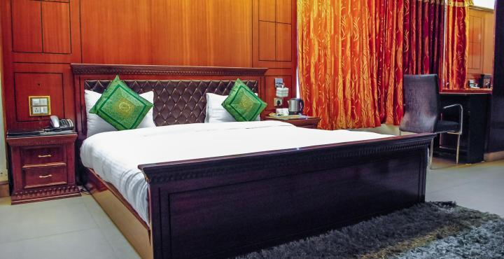 Treebo Shanta Inn Lucknow Exterior foto